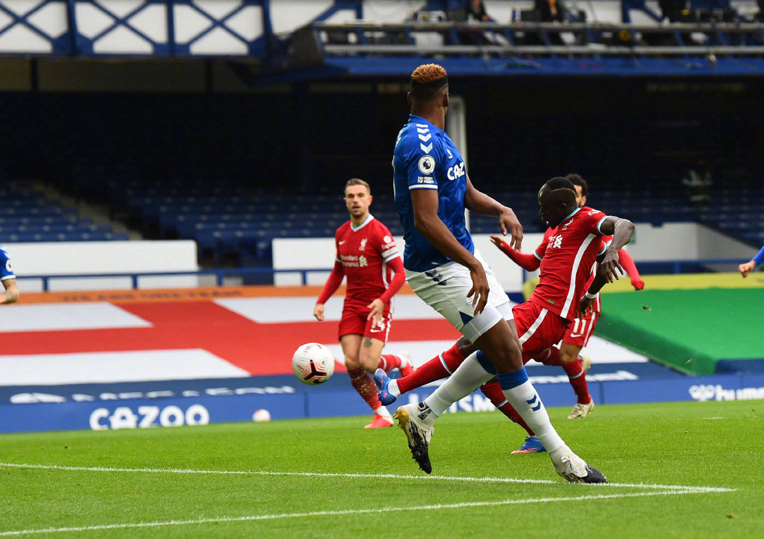 矛盾的庆祝 矛盾的庆祝