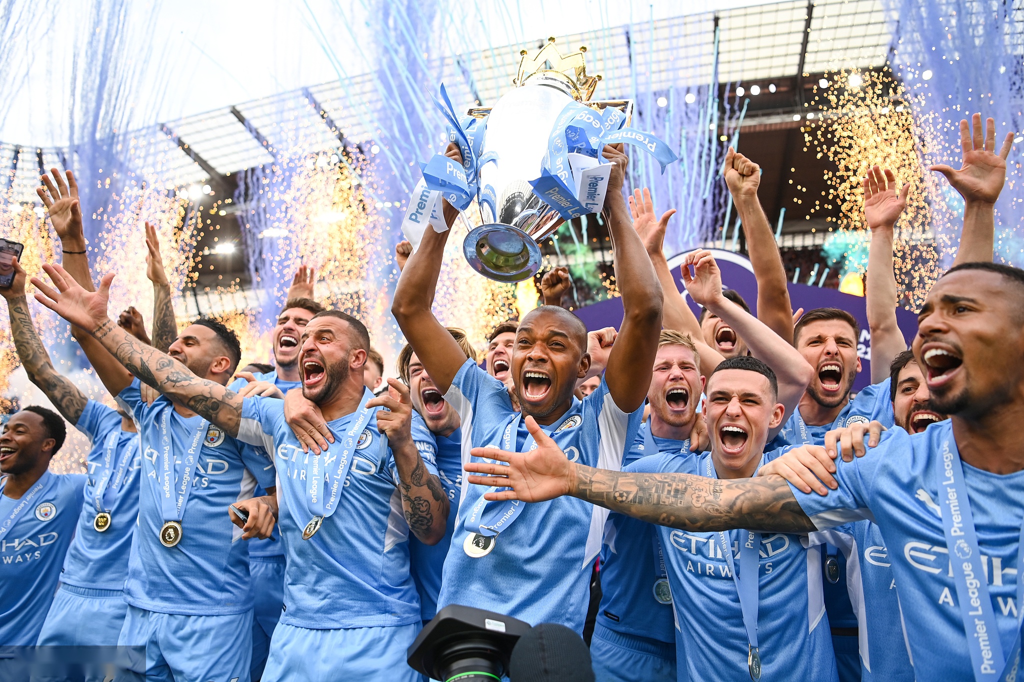 值也在不断 值也在不断